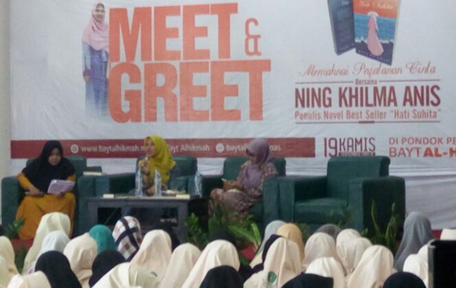 
Ponpes Bayt Al-Hikmah Pasuruan Gelar Meet and Greet Bersama Penulis Novel Hati Suhita 