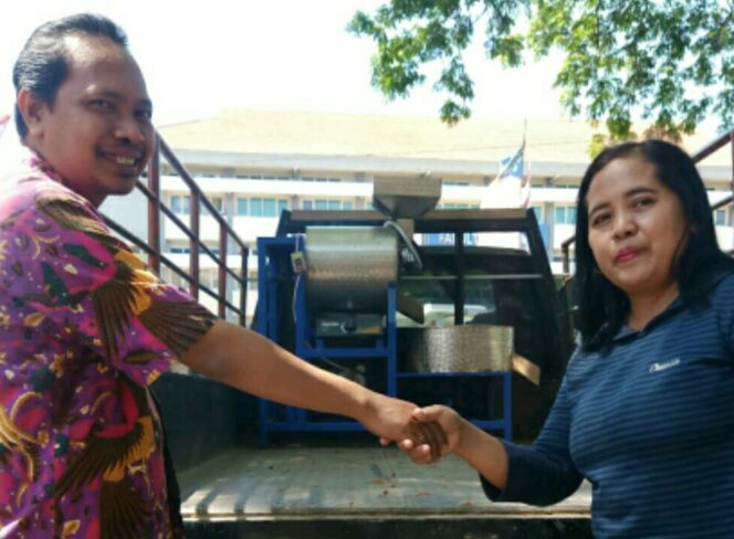 
Begini yang Dilakukan Unesa dan Ristekdikti Lakukan Pengabdian Masyarakat di Trenggalek