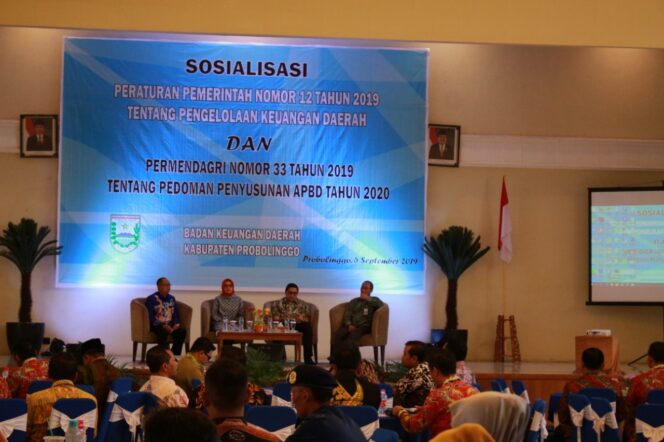 
Pemkab Probolinggo Sosialisasikan PP Pengelolaan Keuangan Daerah dan Permendagri Penyusunan APBD 2020