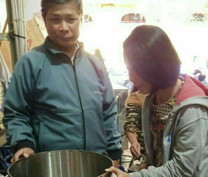 
Ini Upaya Unesa Dorong Peningkatan Produksi untuk UKM Bakpia di Pasuruan