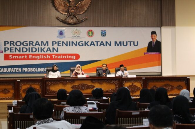 
PGRI Kabupaten Probolinggo Gelar Smart English Training