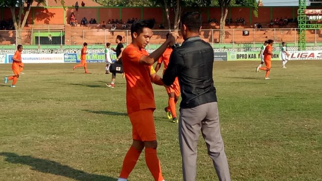 
Laga Pamungkas Group G, Persekabpas Lumpuhkan Asifa Malang dengan Skor 3-0
