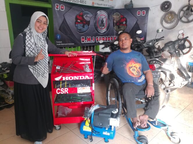 
MPM Berikan Bantuan Tool Kepada Bengkel Mandiri Difabel