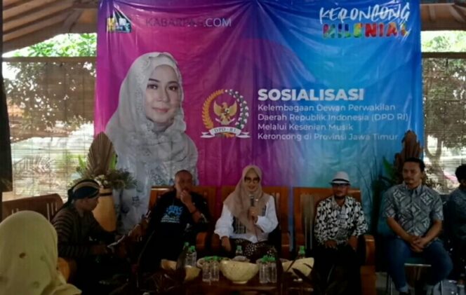 
Evi Zainal Abidin Bangkitkan Semangat Masyarakat Lestarikan Musik Keroncong