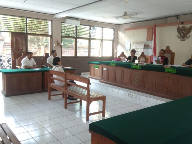 
Langgar Perda,  PKL di Denpasar Disidang