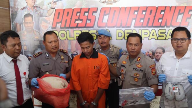 
Tak Mampu Bayar,  Pras Nekat Tusuk Teman Kencannya
