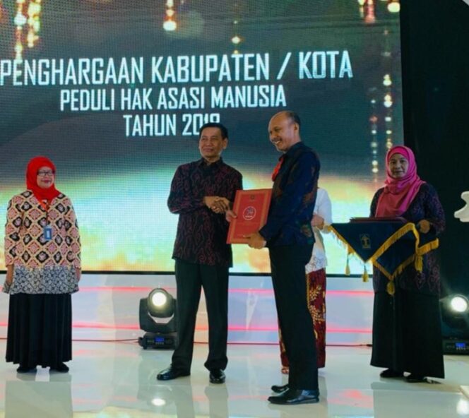 
Kota Denpasar Kembali Raih Penghargaan Kota Peduli HAM  Kali Ketiga