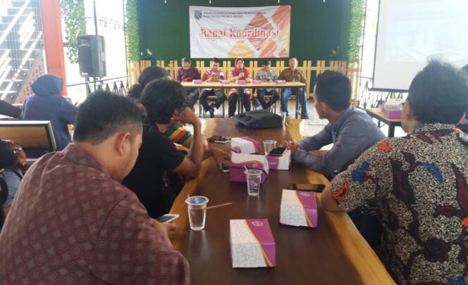 
Pemkab Probolinggo Fasilitasi Pemasaran Produk IKM Melalui Ritel Toko Modern