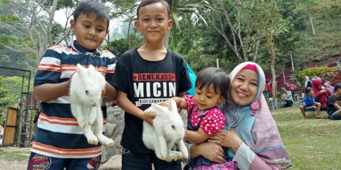 
Bingung Liburan Tahun Baru Mau Ngapain? Yuk, Ikuti Tips Berikut Ini