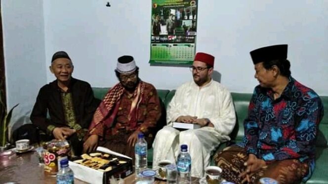 
Ulama Maroko Ungkap Strategi Dakwah Multikultural Wali Songo di Indonesia