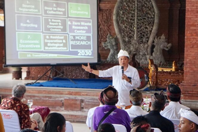 
Atasi Masalah Sampah di Denpasar, Desa Kesiman Kertalangu Dirancang Jadi Pilot Project
