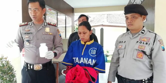 
Jual Pil Setan, Janda Muda Beranak Satu Ditahan