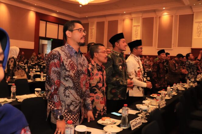 
Plt Wali Kota Pasuruan Hadiri Rakor Pemprov Jatim 2020