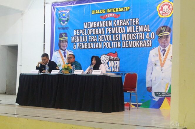 
Ratusan Pengurus Karang Taruna Kabupaten Probolinggo Ikuti Dialog Interaktif Pemuda Milenial