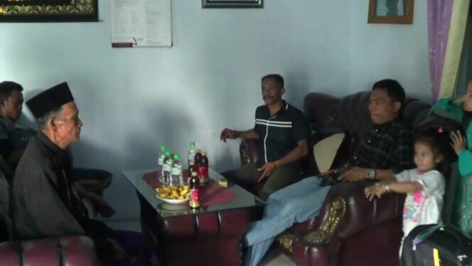 
Dampak Penangguhan Visa ke Tanah Suci, Belasan Orang di Pasuruan Gagal Berangkat Umrah