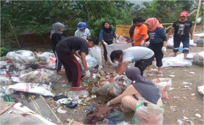 
Coca-Cola Amatil Indonesia Bangun Komunitas Peduli Sampah