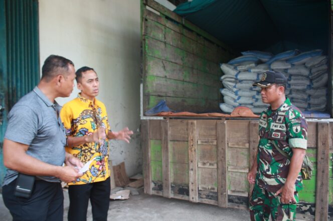 
Pemkab Probolinggo Sidak Harga Gula di Pasar dan Distributor