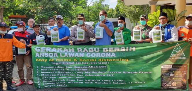 
PC GP Ansor Bangil Luncurkan Gerakan Rabu Bersih Ansor Lawan Corona