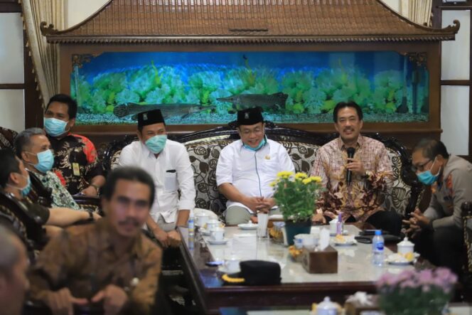 
Virus Corona Merebak, Pemkab Sidoarjo Tunda Pelaksanaan Pilkades Serentak