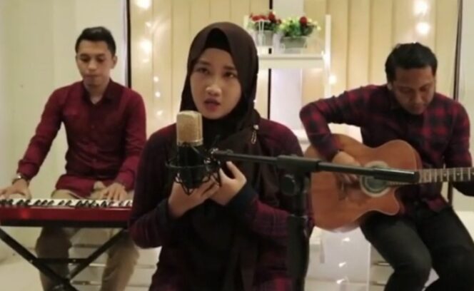 
Siswi SMPN di Kota Probolinggo Ciptakan Lagu Agar Corona Segera Berlalu