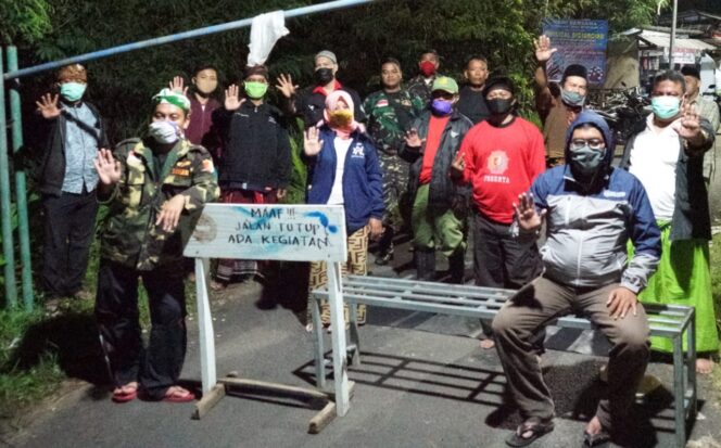 
Begini Cara Warga Desa Wonosunyo Lawan Covid-19 dengan Physical Distancing