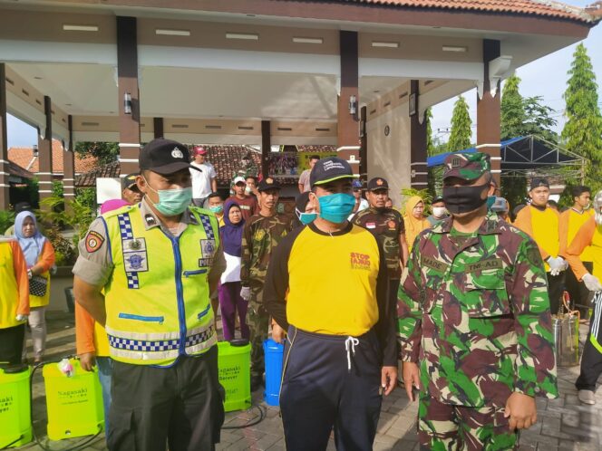 
Begini Cara Pemdes Tenggilisrejo Cegah Corona Masuk ke Desanya 