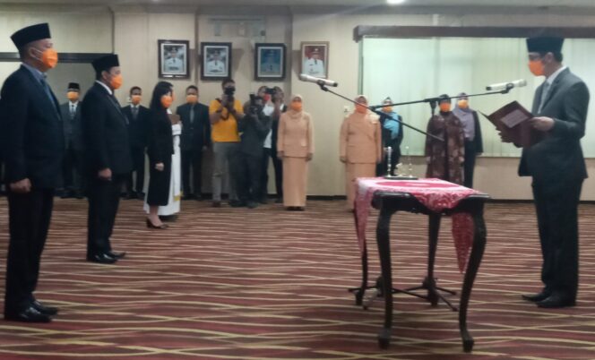 
Rudiyanto Dilantik Jadi PJ Sekda Kota Pasuruan Gantikan Bahrul Ulum yang Purna Tugas