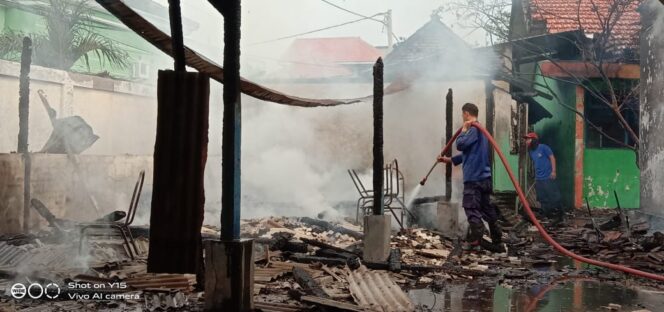 
SMPN 1 Balongbendo Sidoarjo Ludes Terbakar