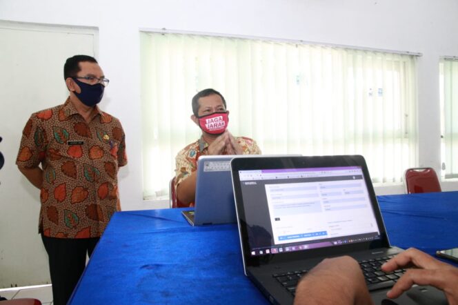 
Pemkab Probolinggo Luncurkan Portal Informasi Covid-19