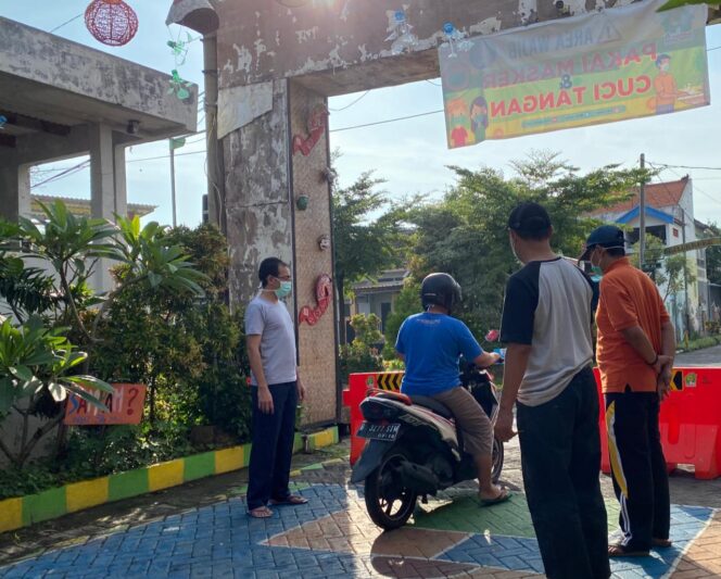 
Hadapi PSBB Jilid III, Warga Sidoarjo Siapkan Kampung Tangguh Berbasis Online