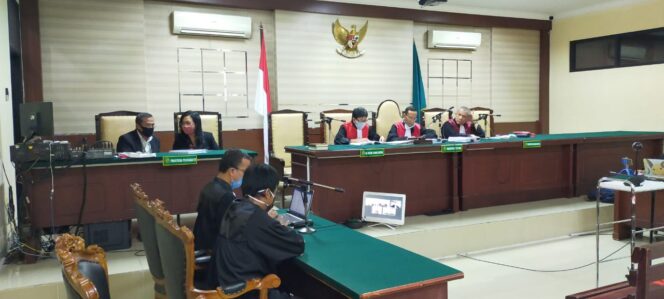 
Dua Kontraktor Penyuap Pejabat Pemkab Sidoarjo Divonis 1,8 Tahun Penjara