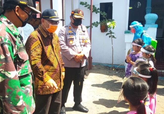 
Lebih Dekat dengan Kampung Tangguh Semeru, Bayeman Tongas yang Benar-benar Tangguh