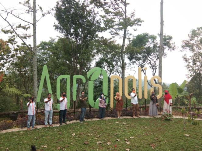 
Gagas Pertanian Durian Unggul 250 Ha, Agropolis Perkuat Potensi Wisata Wonosalam