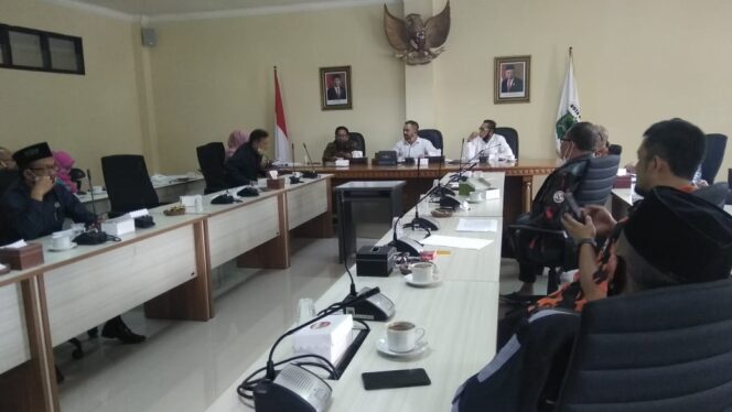 
Sepakat Bentuk Satgas Libas Rentenir Berkedok Koperasi