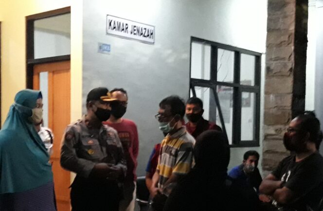 
Keluarga PDP Asal Pasuruan yang Meninggal di Probolinggo Tolak Dipeti