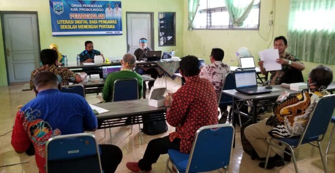 
Dispendik Kabupaten Probolinggo Gelar Literasi Digital 