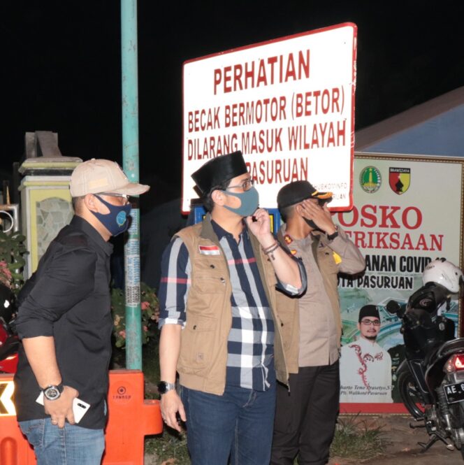 
Pastikan Berjalan Maksimal, Plt. Walikota Pasuruan Sidak Pos Pantau Pencegahan Covid-19
