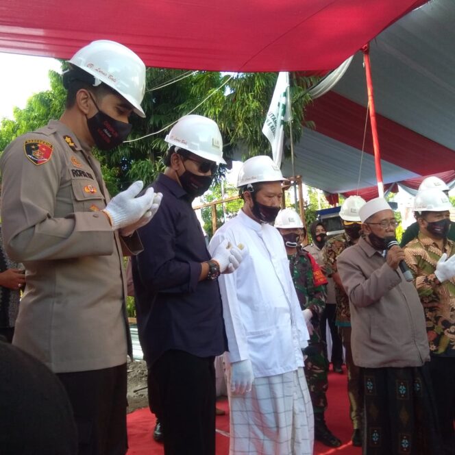 
Kapolres Pasuruan Sebut Masjid Sebagai Sarana Pemersatu Umat 
