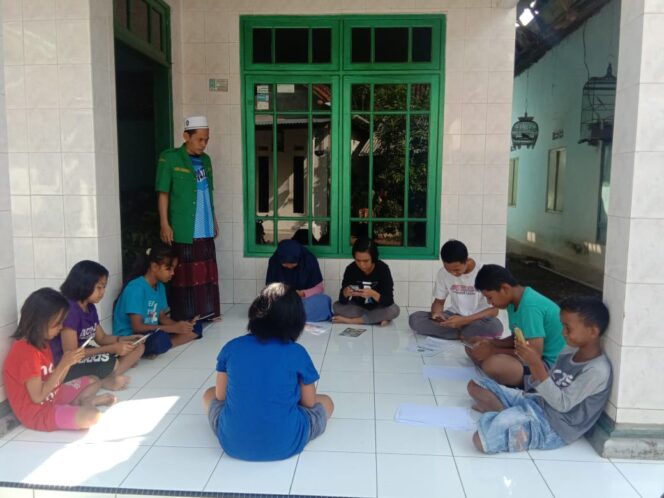 
Kader Ansor Kota Kraksaan Sediakan Wifi Gratis untuk Pelajar