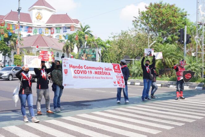 
Begini Merdeka ala Honda Community Jatim di Kota Pahlawan