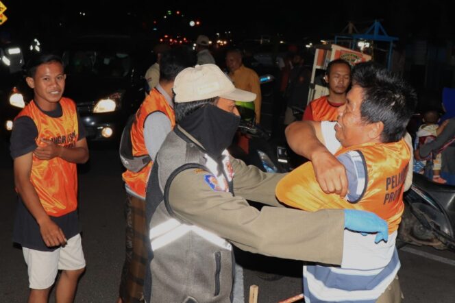 
Masih Temukan Warga Tidak Pakai Masker, Pemkot Pasuruan Mulai Terapkan Perwali No.38