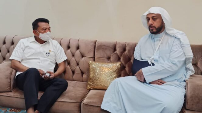 
Moeldoko Pastikan Kasus Penyerangan Syekh Ali Jaber Diusut Tuntas