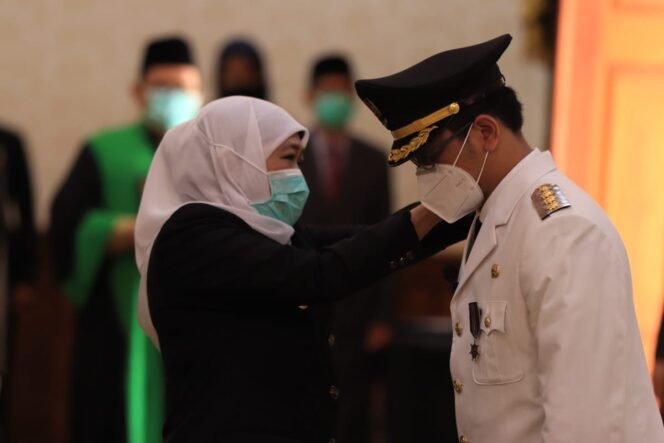 
Mulai Hari Ini Raharto Teno Prasetyo Resmi Menjabat Sebagai Walikota Pasuruan