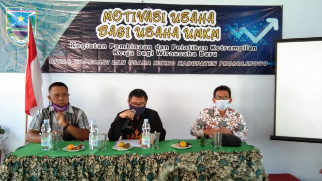 
GM Kabarpas Beri Motivasi Bertahan Bisnis Saat Pandemi untuk Puluhan UMKM di Kabupaten Probolinggo