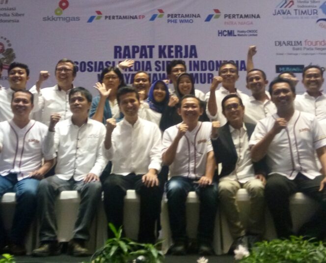 
AMSI Jatim Siap Mengawal Debat Pilkada Surabaya dengan Cek Fakta