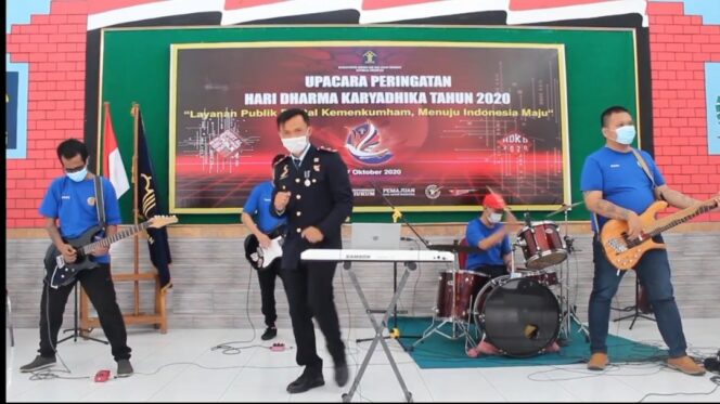 
Momen Akhir Tahun? Ini yang Dilakukan Warga Binaan Lapas Kelas II B Kota Probolinggo