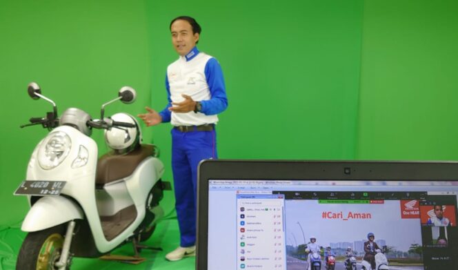
Resolusi Tahun Baru ? #Cari_Aman Dulu Sebelum Berkendara