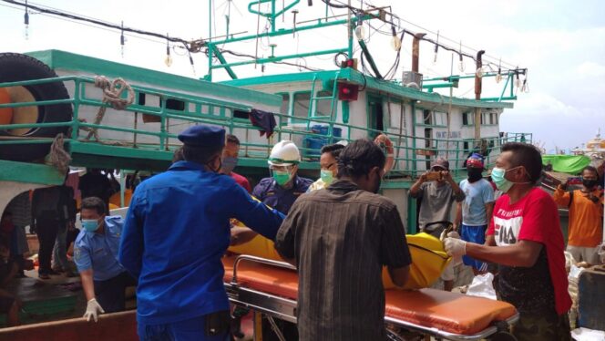 
ABK Asal Tangerang Tewas di Perairan Bali Dievakusi Ke Pelabuhan Probolinggo