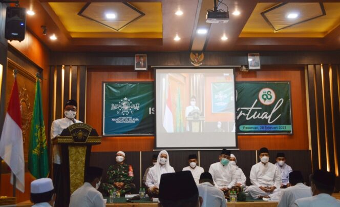 
Sejumlah Tokoh Hadiri Istighotsah Kubro Virtual yang Digelar PCNU Kota Pasuruan