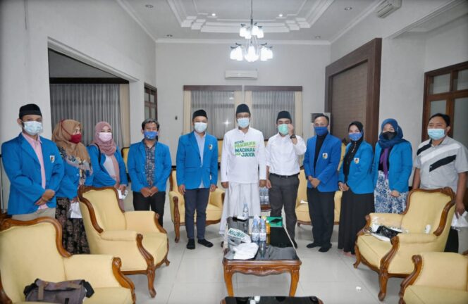 
Bertemu dengan Wali Kota dan Wawali Terpilih, Ini yang Disampaikan Pengurus KNPI Kota Pasuruan